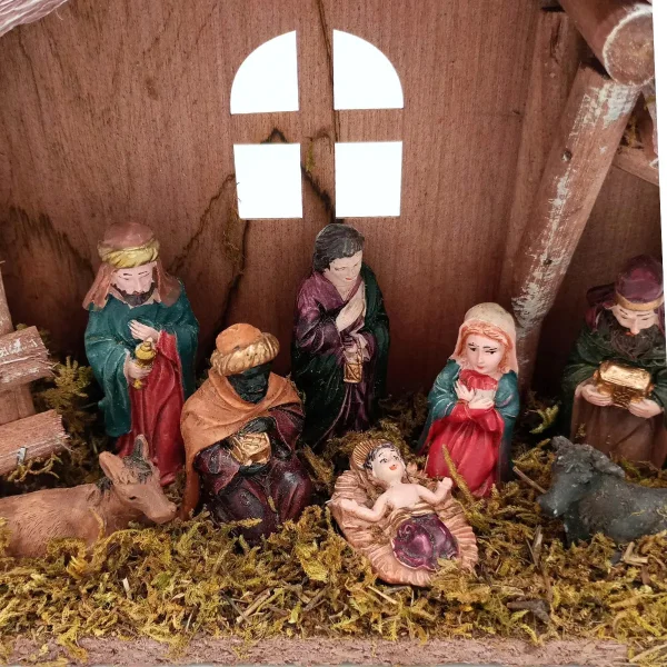 Pesebre Navideño Expreso Polar 8 Figuras Cerámica Madera 20x15.5x7cm