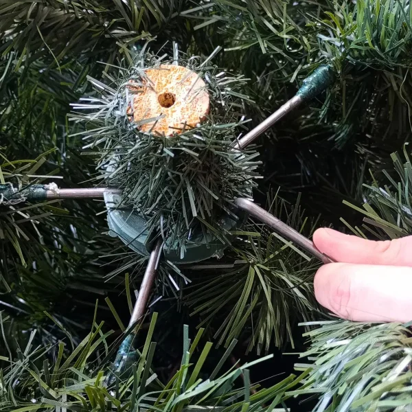 Arbol De Navidad Verde Imperial 1,3mts Base Metalica Alta Gama