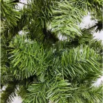 Árbol De Navidad Canadian Spruce 1.2mts Pino Arbolito Color Verde