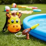 Pistola De Agua Mochila De Jirafa Lanza Agua Recargable