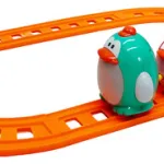 Tren De Pinguinos Con Luz Sonido Y Movimiento Color Multicolor